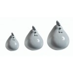 Set of 3 decorative hen design sculptures in resin (white)