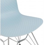 Diseño y silla industrial de polipropileno (cielo azul) las piernas del metal del cromo