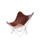 Un reposacabezas extraíble para el sillón de cuero italiano BUTTERFLY (marrón roble)